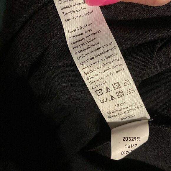 Spanx® LONG SLEEVE SCOOP NECK BODYSUIT IN BLACK small - Picture 8 of 8